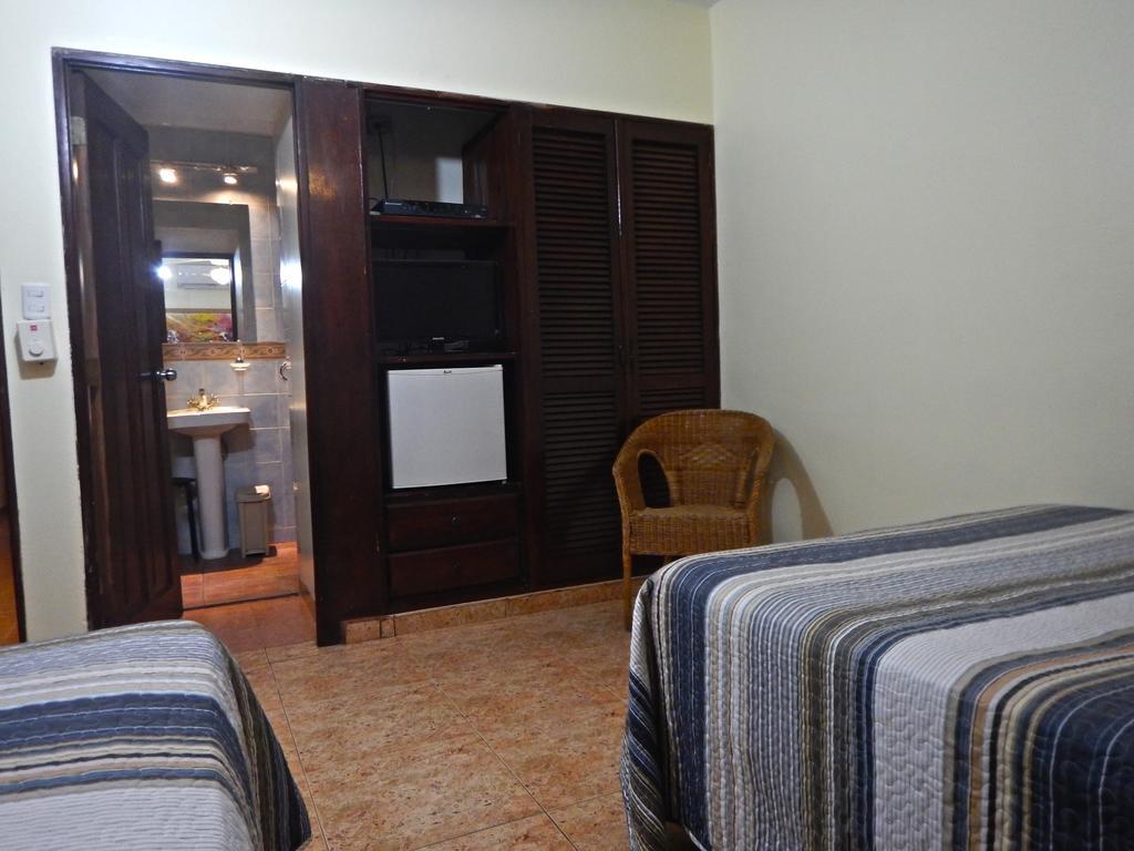 Suite Colonial Saint-Domingue Chambre photo