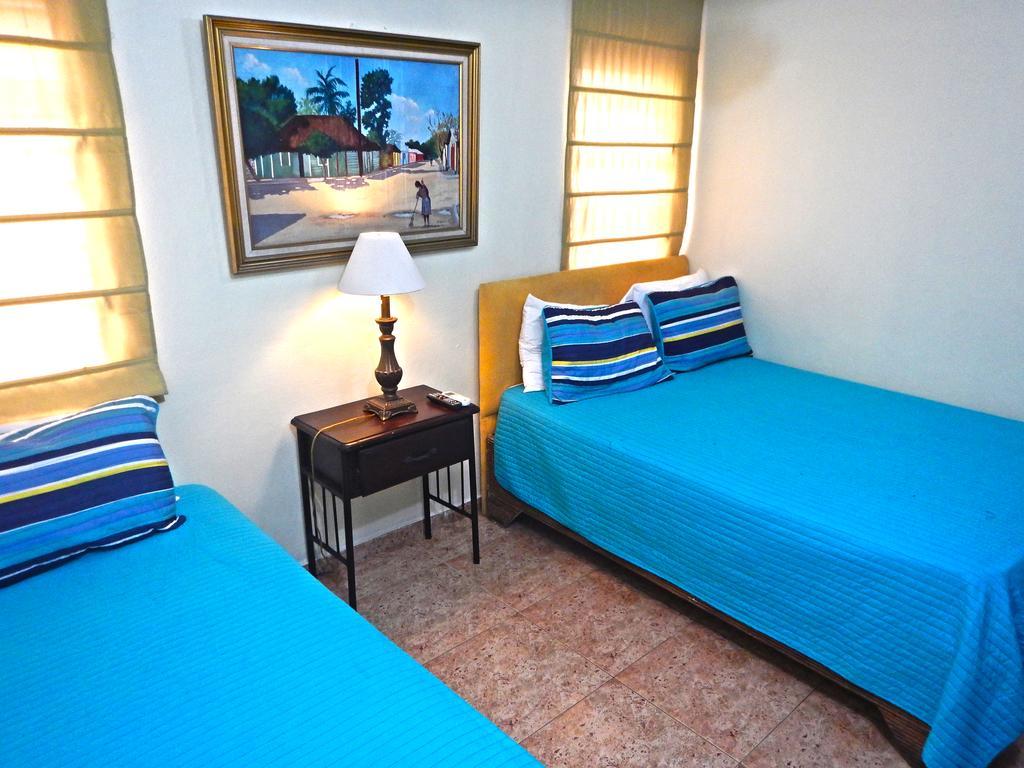 Suite Colonial Saint-Domingue Chambre photo